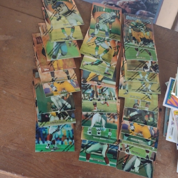 Topps Finest Premium Vintage Football Trading Cards Collection - Picture 1 of 5